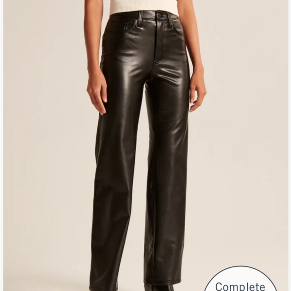 Abercrombie & Fitch Vegan Leather 90s Straight Ultra High Rise Pants‎